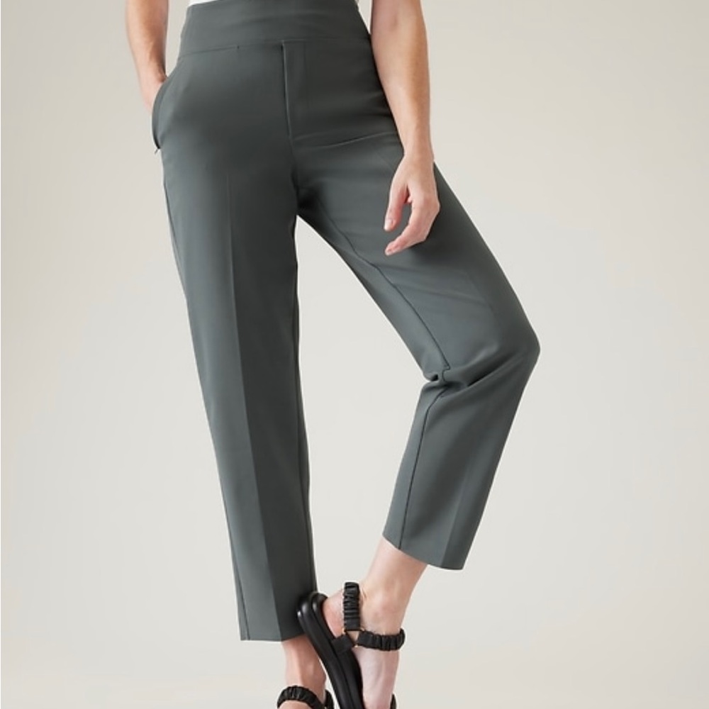 Athleta Bali Green Endless Pants